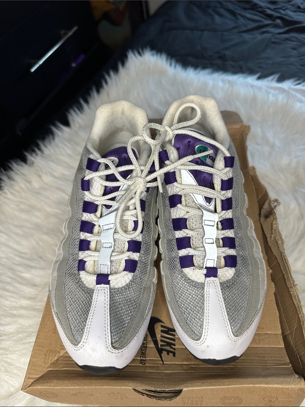 Nike women’s Grey, White and Purple Mesh Lace-Up Sneakers air max size 7y